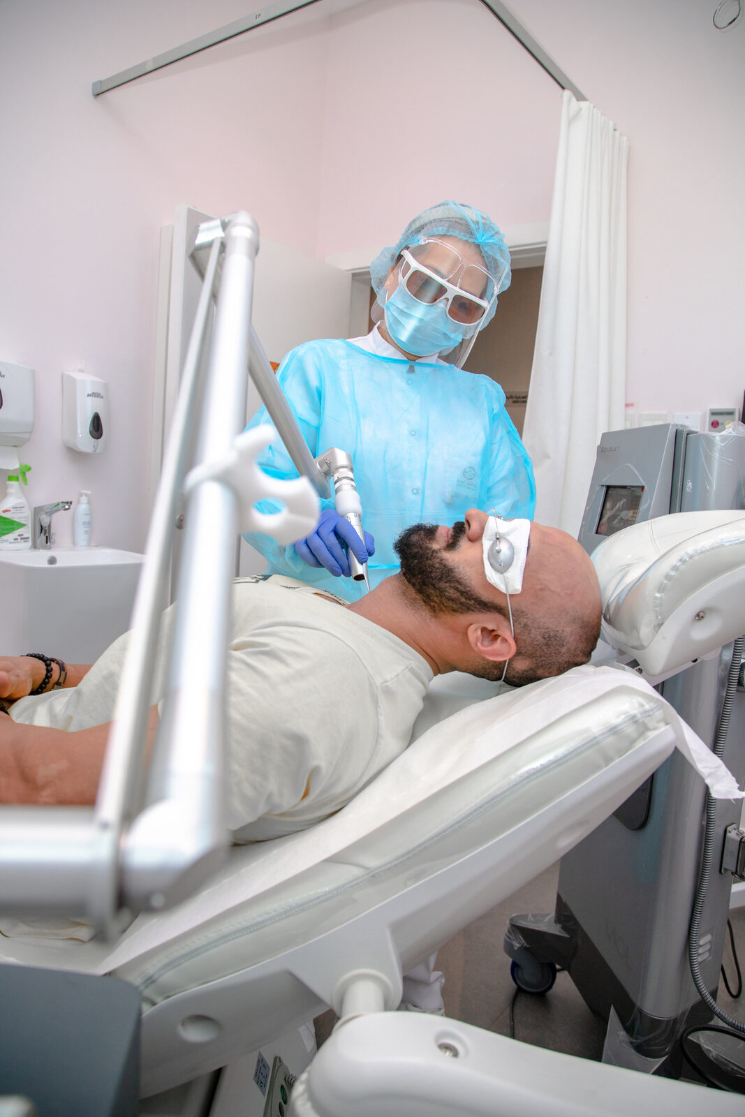 الجلدية والتجميل